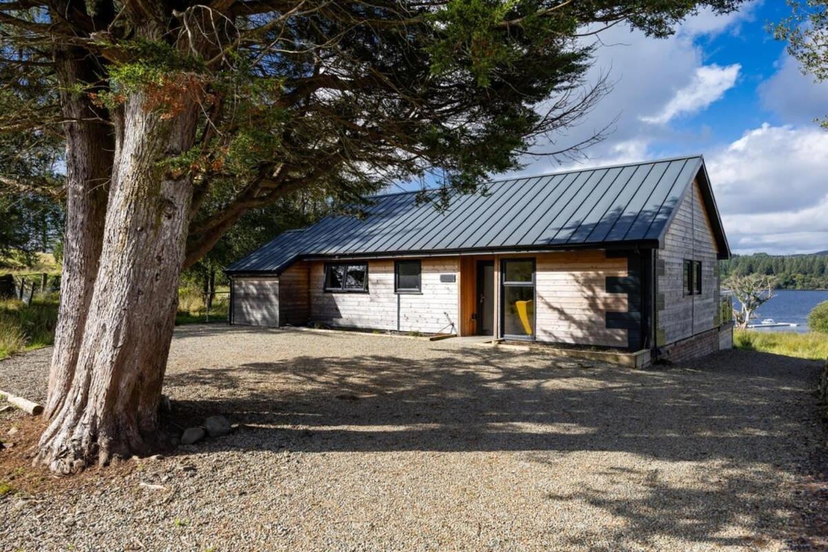 New Build Lodge With Stunning Views Of Loch Awe Hayfield  المظهر الخارجي الصورة
