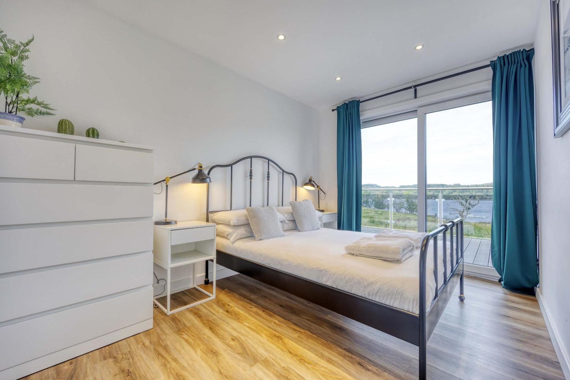New Build Lodge With Stunning Views Of Loch Awe Hayfield  المظهر الخارجي الصورة